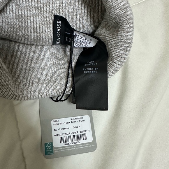 Canada goose arctic disc beanie - Picture 3 of 4
